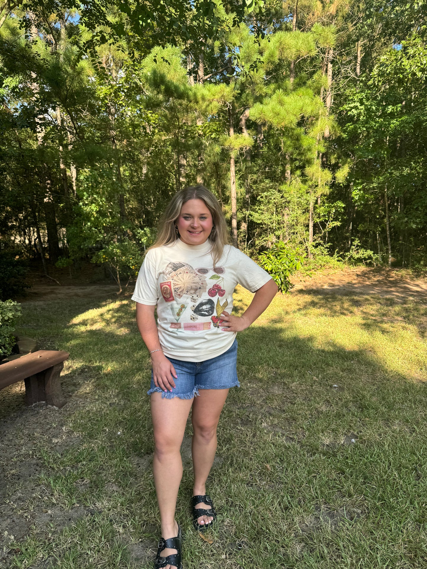 Cwgrl Junk Tee