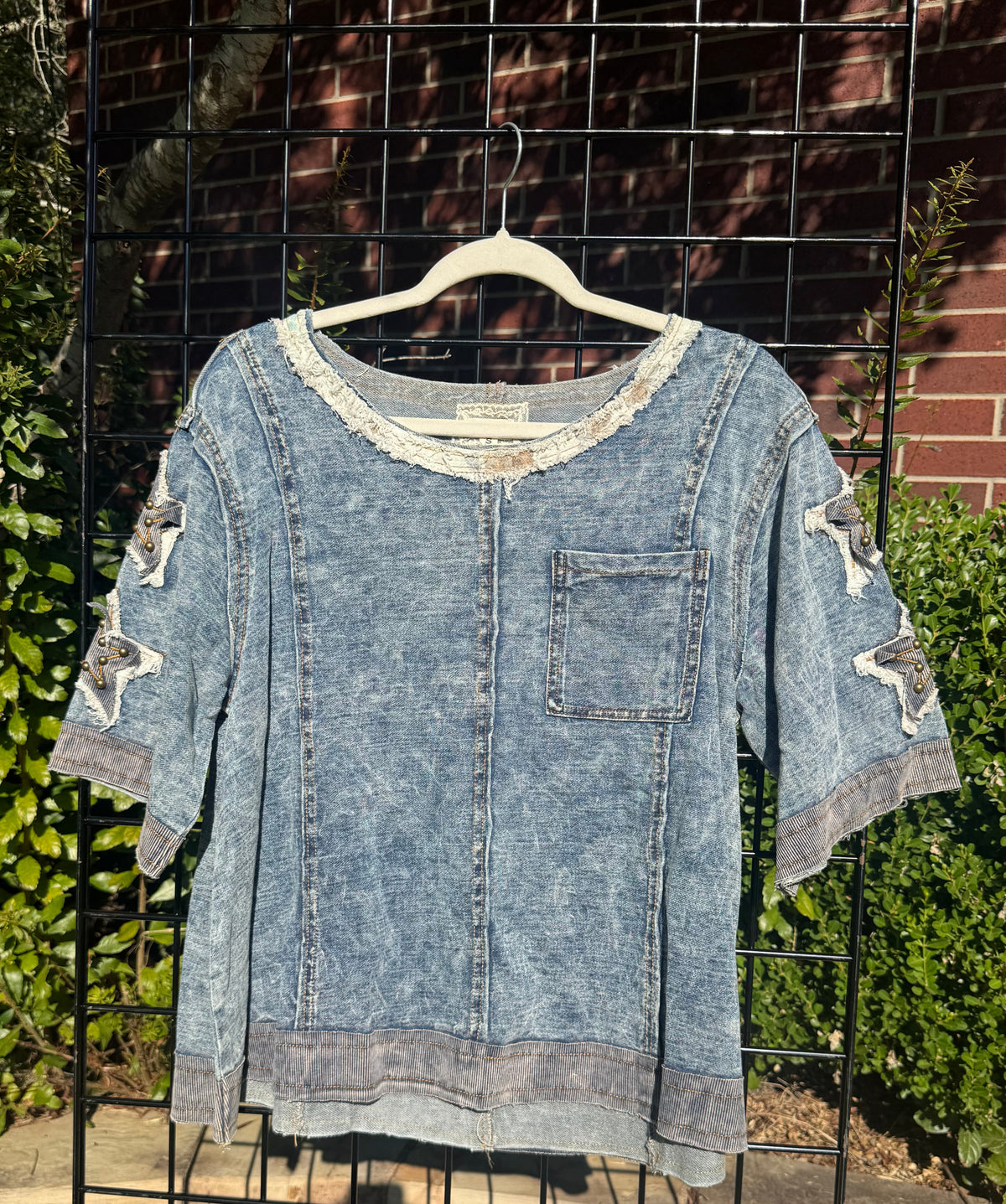 Seeing Stars Top